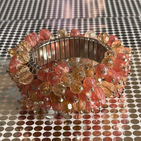 Vintage Silver Tone Stretch Bracelet Covered Acrylic Bead Cluster Wide B#14 - Picture 5 of 7